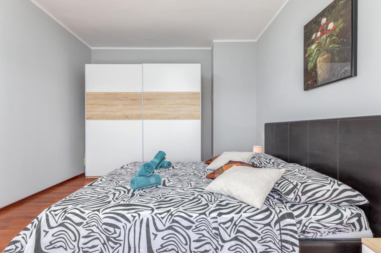 Apartman Vera Pula Bagian luar foto